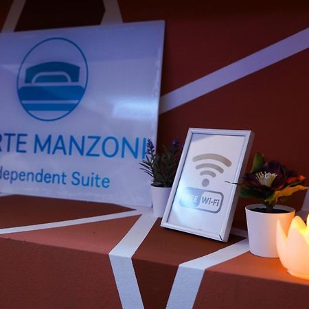 Corte Manzoni Independent Suite Catânia Exterior foto